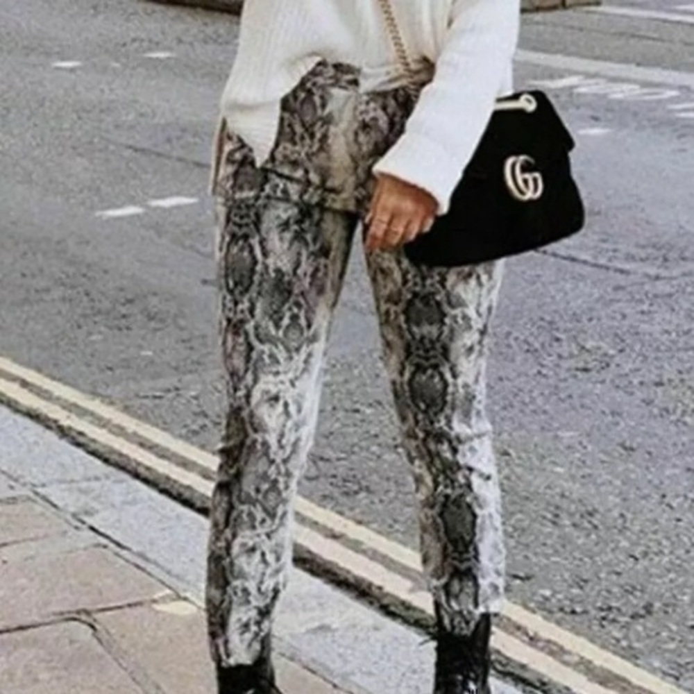 Zara Basic snake print pants Size S